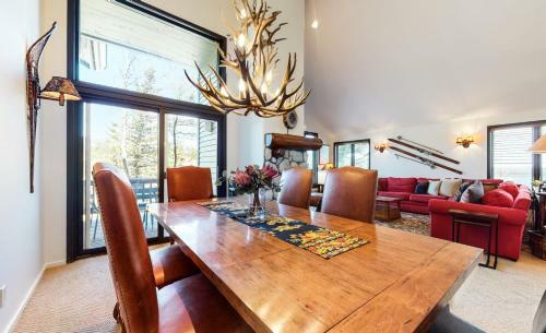 Apartamento Snowcreek V #742 Condo