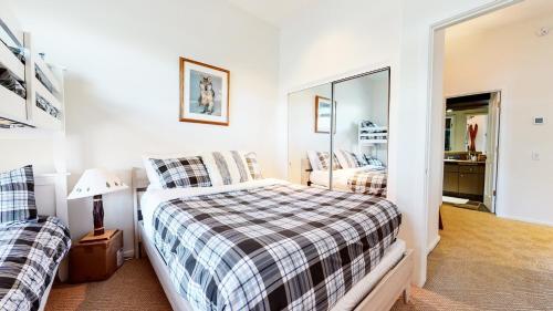 Apartamento Snowcreek V #742 Condo