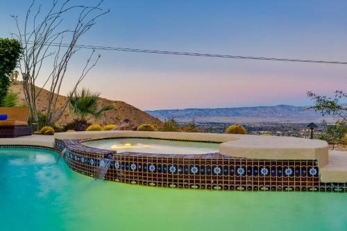 Cliff House - El Paseo Retreat