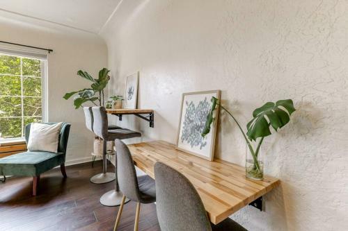 Apartamento Creative, Classic, Downtown Gem!