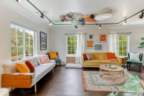 Apartamento Creative, Classic, Downtown Gem!