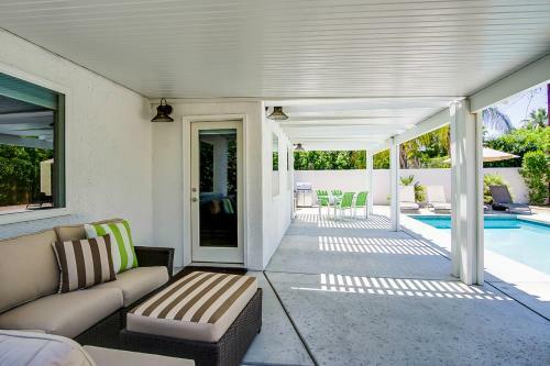 Movie Colony Bungalow