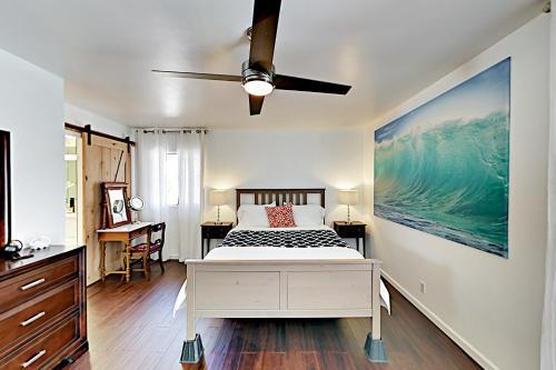 North Hermosa Escape