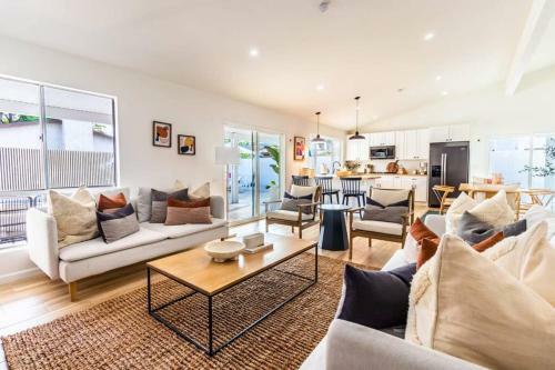 Utopic Villa - Sunset - Pool + Game Room