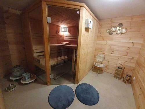 Splendid Holiday Home In Stavelot With Sauna