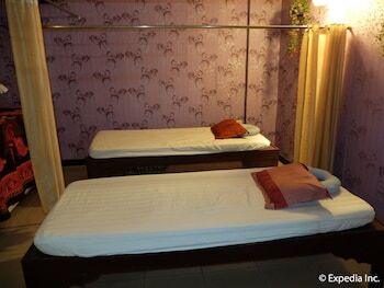 Pj Inn Hotel