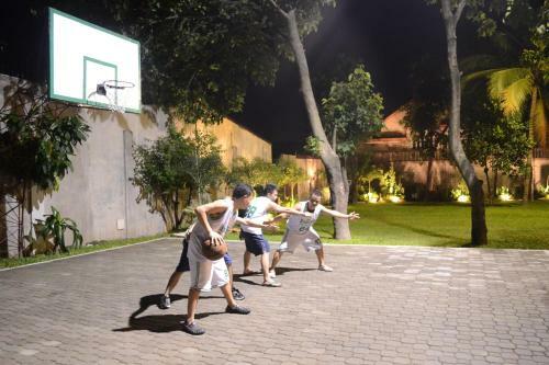 Hotel Dm Residente Rina Resort