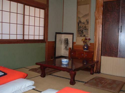 Bed & Breakfast Onsen Inn 36so