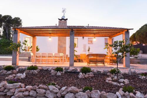 Villa Emilia R167
