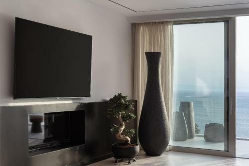 Black Stone Villa