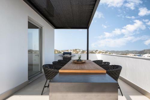 Black Stone Villa