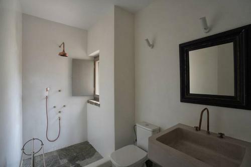 New Entry: 3-bedroom Historic Villa Renovation