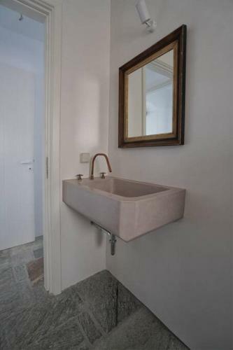 New Entry: 3-bedroom Historic Villa Renovation