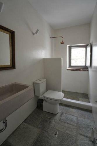 New Entry: 3-bedroom Historic Villa Renovation