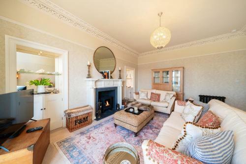 Douglas Terrace