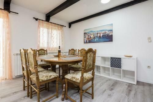 Apartments Napros