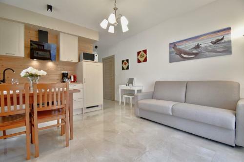 Hostal Holiday Apartments Petra