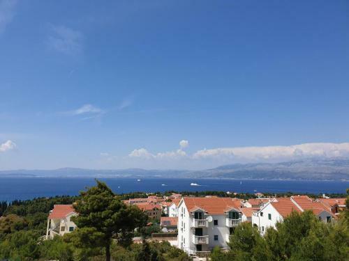 Apartamento Wonderful Sea View, Swimming Pool, Private Parking