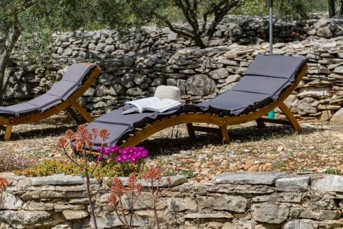 Peaceful Holiday House Roza