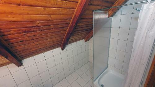 Apartamento K�kcseng? Vend�gh�z