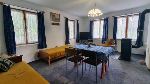Apartamento K�kcseng? Vend�gh�z