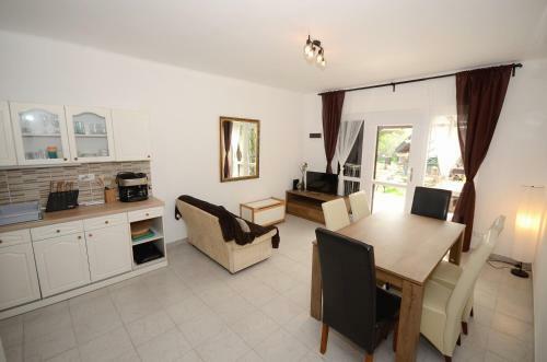Apartamento Kenderhord� Pihen?h�z