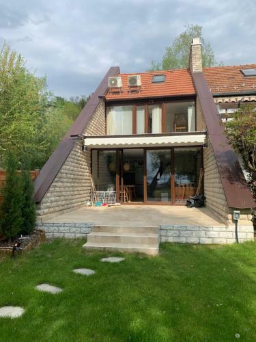 Nyaral� Priv�t Balaton-parttal