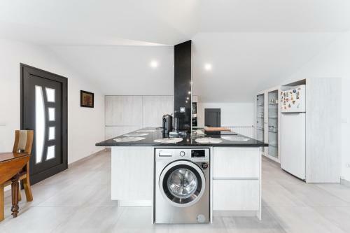 Guestready - Crestuma Bright