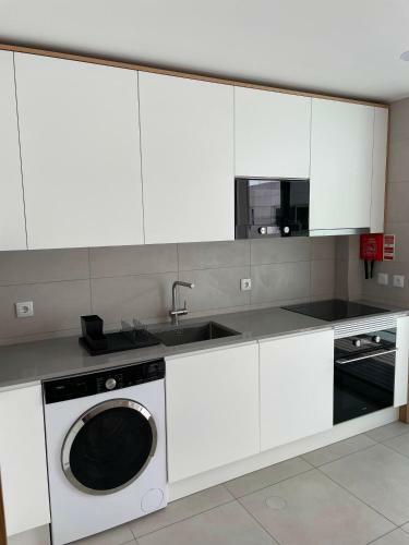 Figueira Centro Apartment By Rent4all