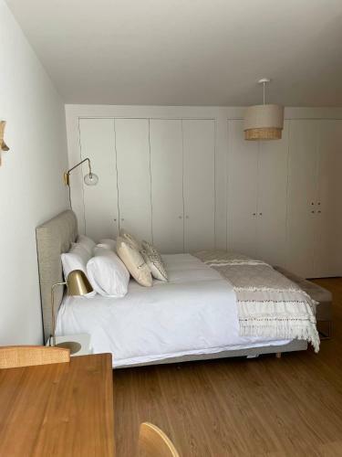 Figueira Centro Apartment By Rent4all