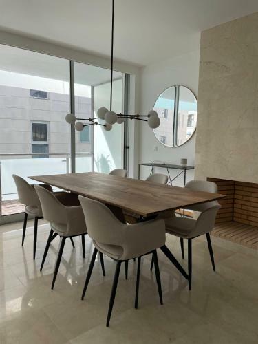 Figueira Centro Apartment By Rent4all