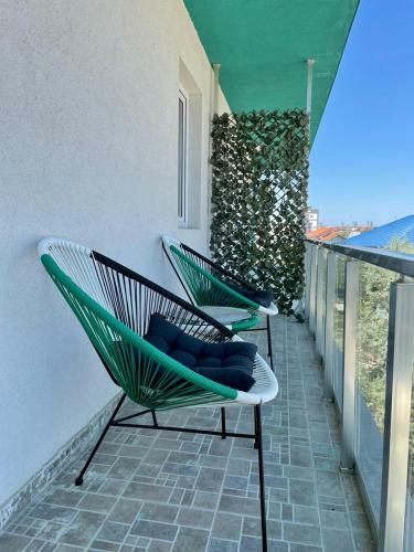 Ademi Apartment