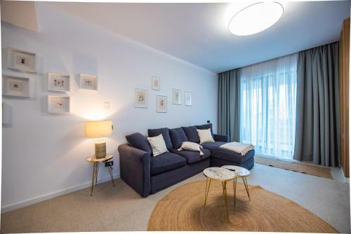 Luxurious Apartment On The Beach Sea On