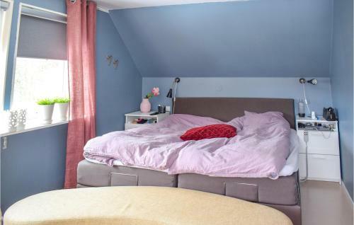 Nice Home In Lammhult With 3 Bedrooms