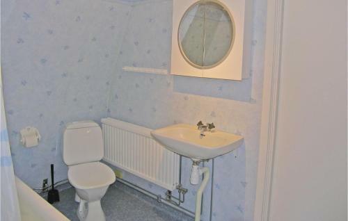 Two-bedroom Holiday Home In Langaryd