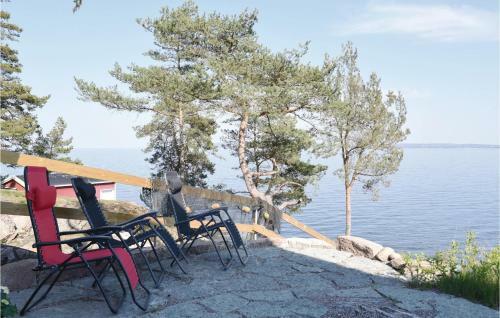 Two-bedroom Holiday Home In Lidkoping