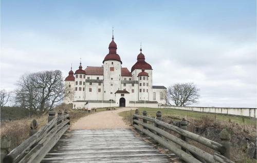 Two-bedroom Holiday Home In Lidkoping