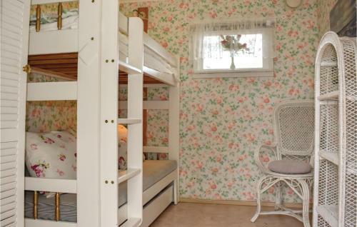 Three-bedroom Holiday Home In Lottorp