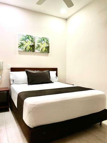 Hotel Via Principal I