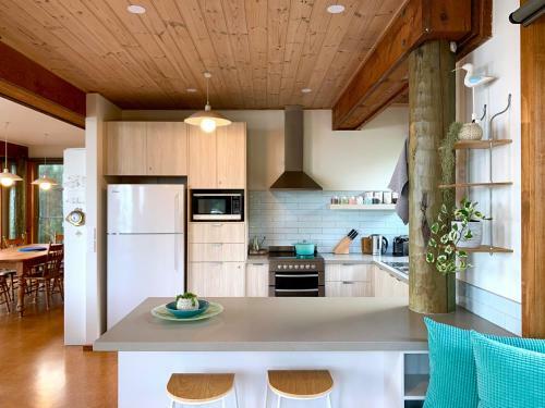 Surf Shack
