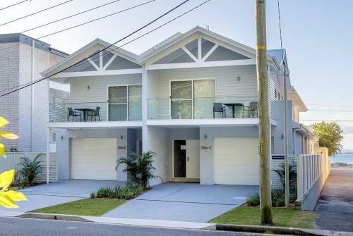 Hideawayii At Shoal Bay