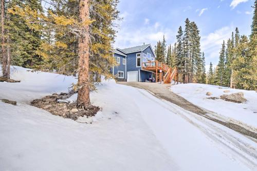 Bright Fairplay Gem With Loft, Deck And Mtn Views