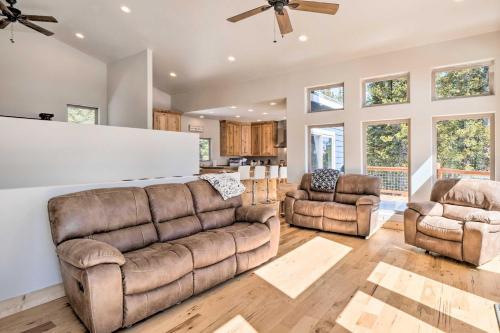 Bright Fairplay Gem With Loft, Deck And Mtn Views