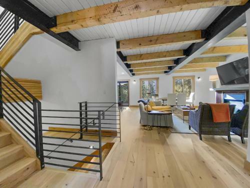 Foxtail Trail Home