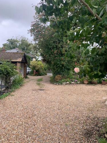 Detached Cottage In Lovely Village Setting