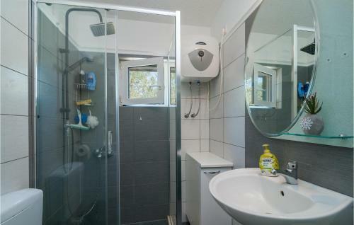 Two-bedroom Holiday Home In Plano