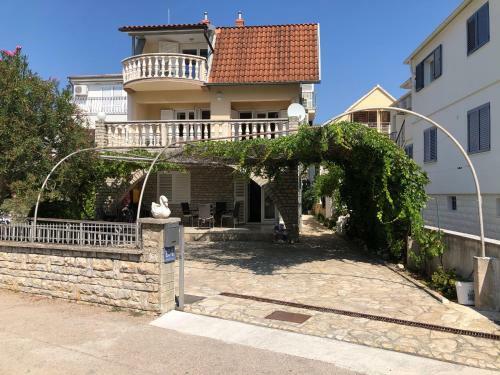 Apartamento Villa Rada & Eugen