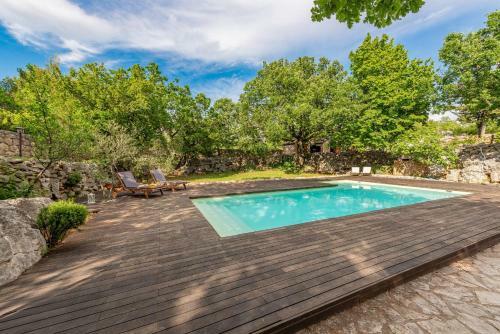 Villa Stone House Magarac