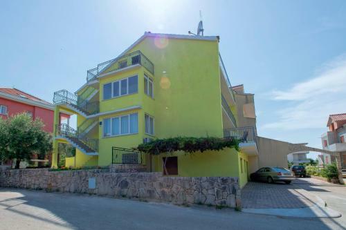Maslina Apartments
