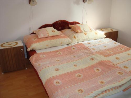 P.m. Apartman